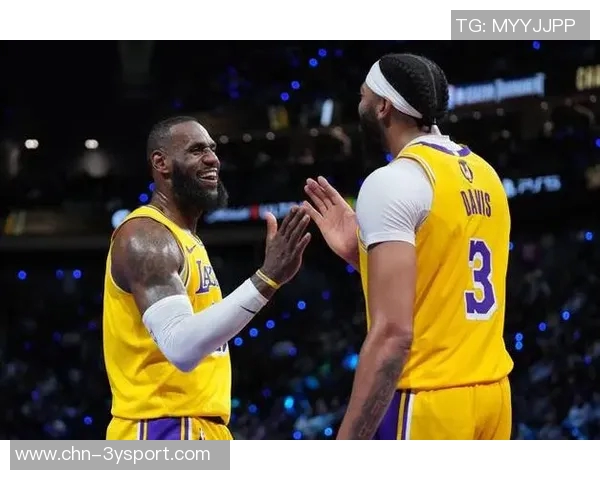 浓眉重返洛杉矶詹姆斯转战达拉斯美媒交易模拟引发热议